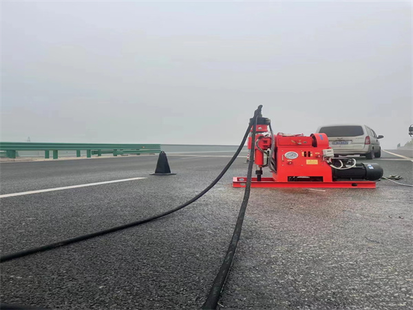 平顶山马路路基路面开裂下沉注浆加固灌浆